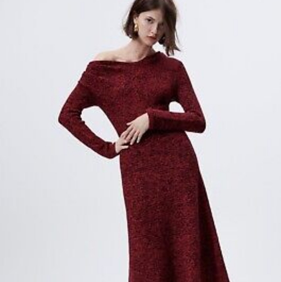 ZARA KNIT DRESS WITH RUCHED SHOULDERS - Picture 8 of 11